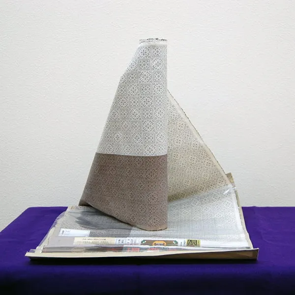 彩美工房の着物：生地サンプル（紬など）